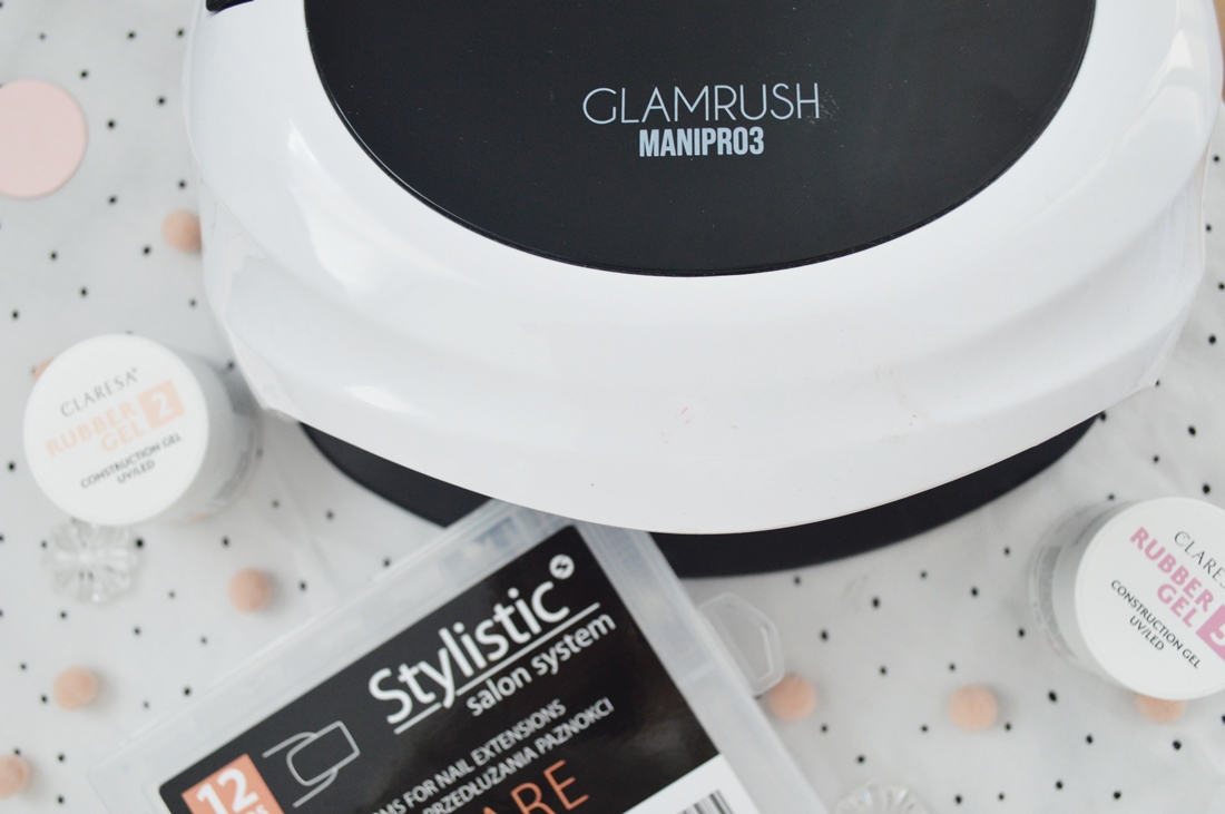 lampa UV/LED do paznokci puderek.com.pl